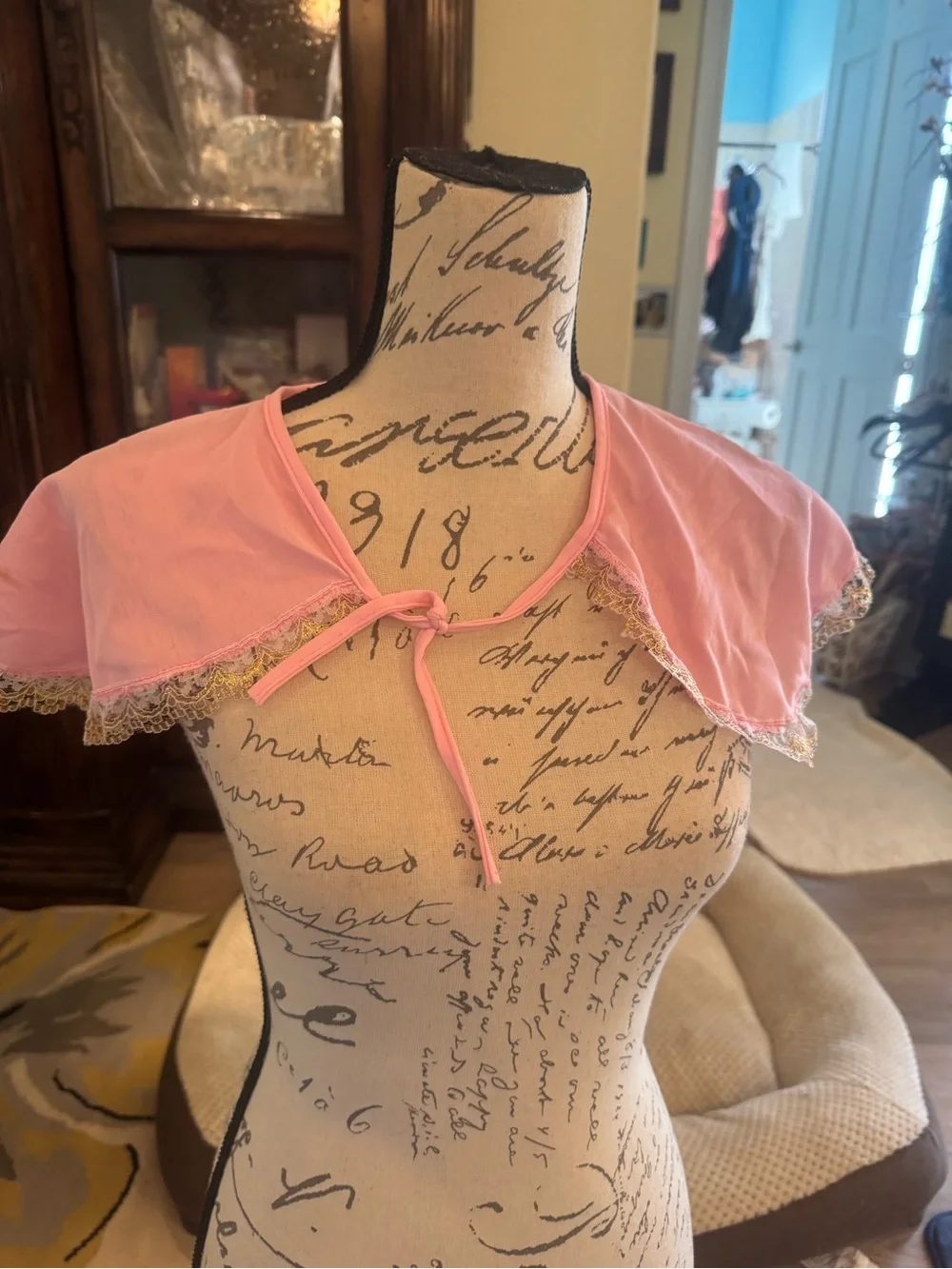 Child’s Pink Lace-Trim Shoulder Capelet